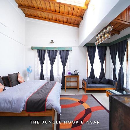 Hotel The Jungle Hook Binsar Almora Exterior foto