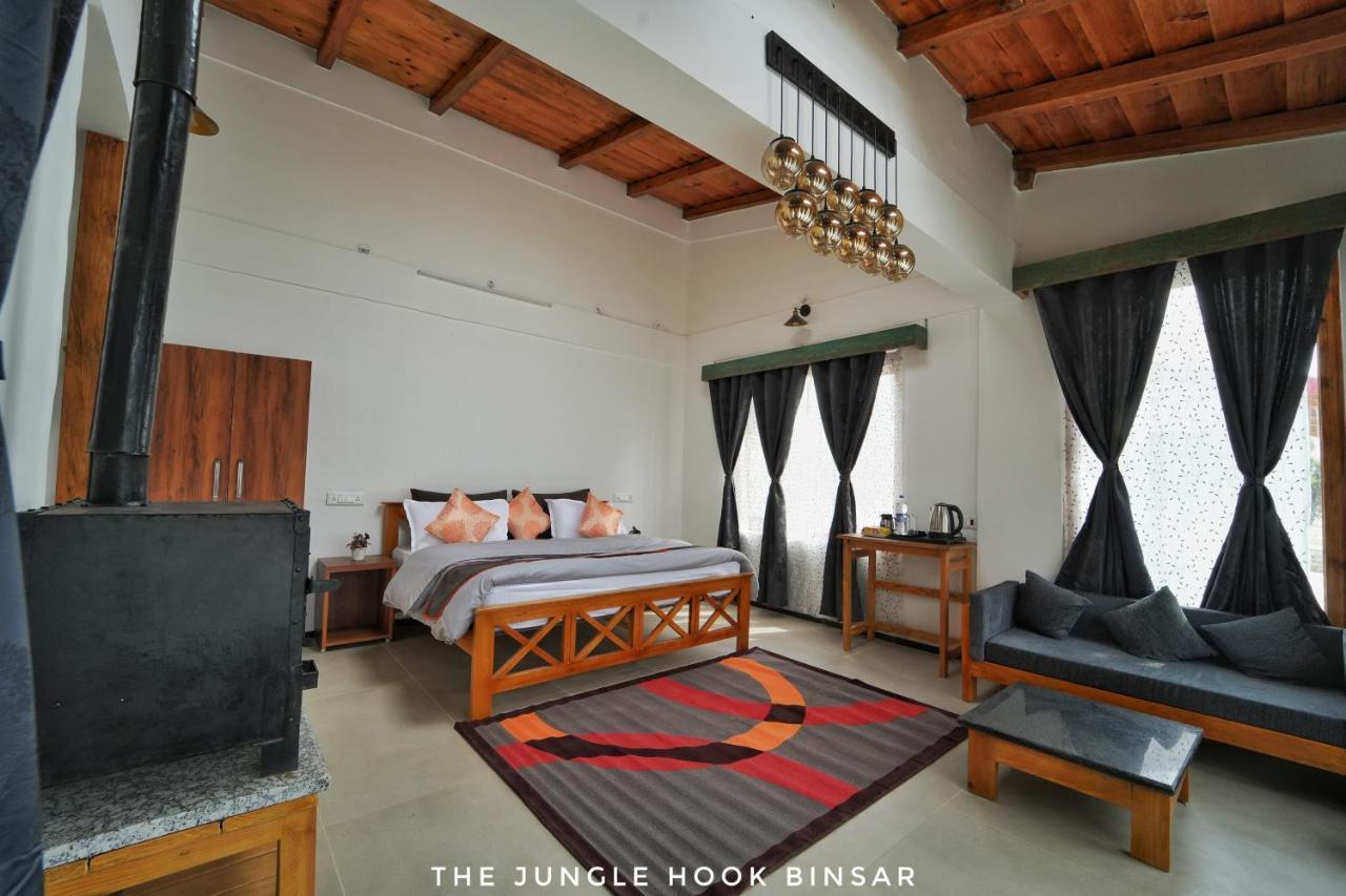 Hotel The Jungle Hook Binsar Almora Exterior foto